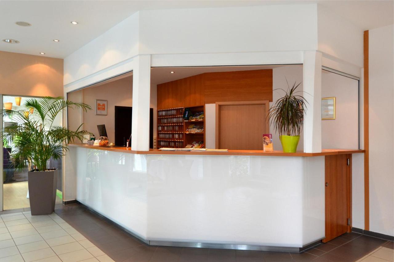 Center Hotel Kaiserhof Наумбург Экстерьер фото